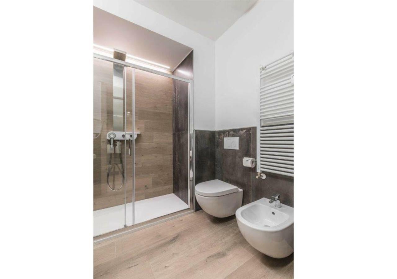 Astoria Deluxe rooms Bologne Extérieur photo